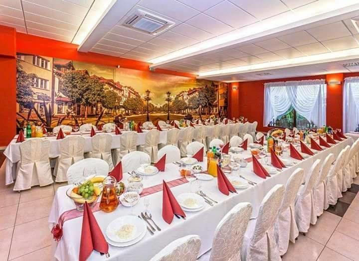 Hotel Paola クトノ エクステリア 写真